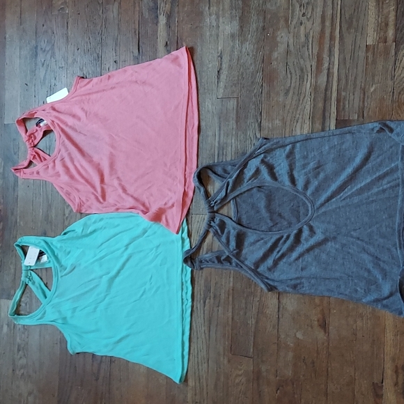 miami style Tops - 3 Top bundle  $6 for $10